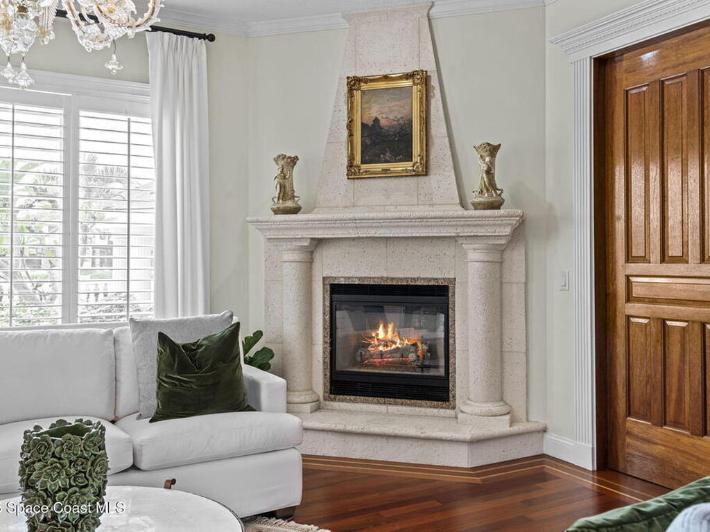 142 Lansing Island Drive, Indian Harbour Beach, FL 32937