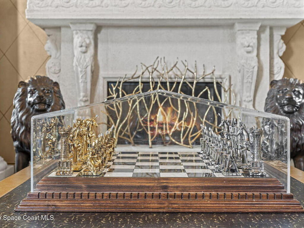 142 Lansing Island Drive, Indian Harbour Beach, FL 32937