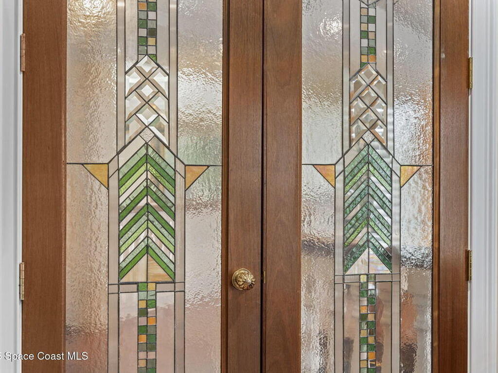 142 Lansing Island Drive, Indian Harbour Beach, FL 32937