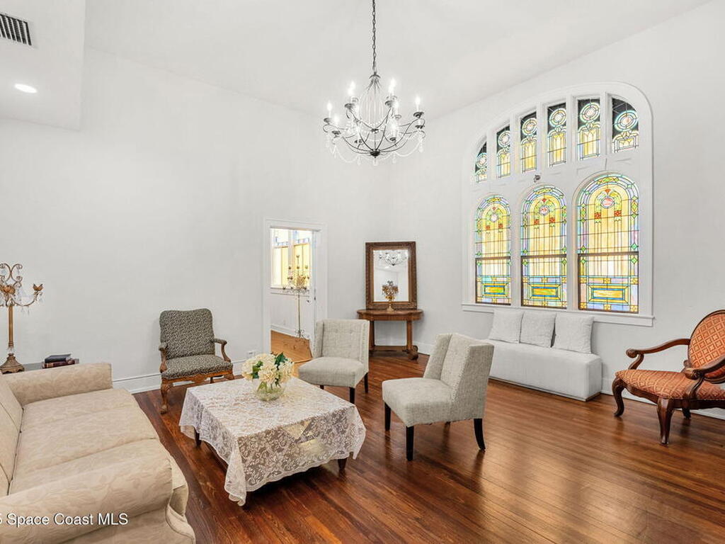 1824 S Harbor City Boulevard, Melbourne, FL 32901