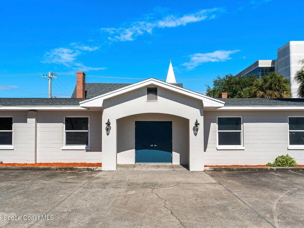 1824 S Harbor City Boulevard, Melbourne, FL 32901