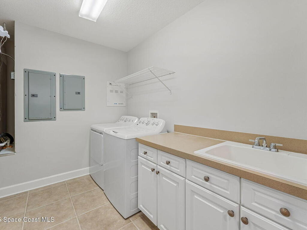 2485 S Atlantic Avenue, Cocoa Beach, FL 32931