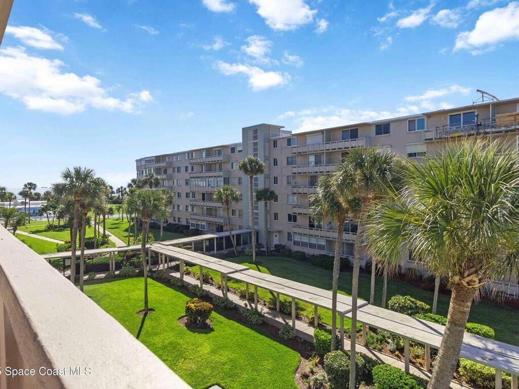 2020 N Atlantic Avenue, Cocoa Beach, FL 32931