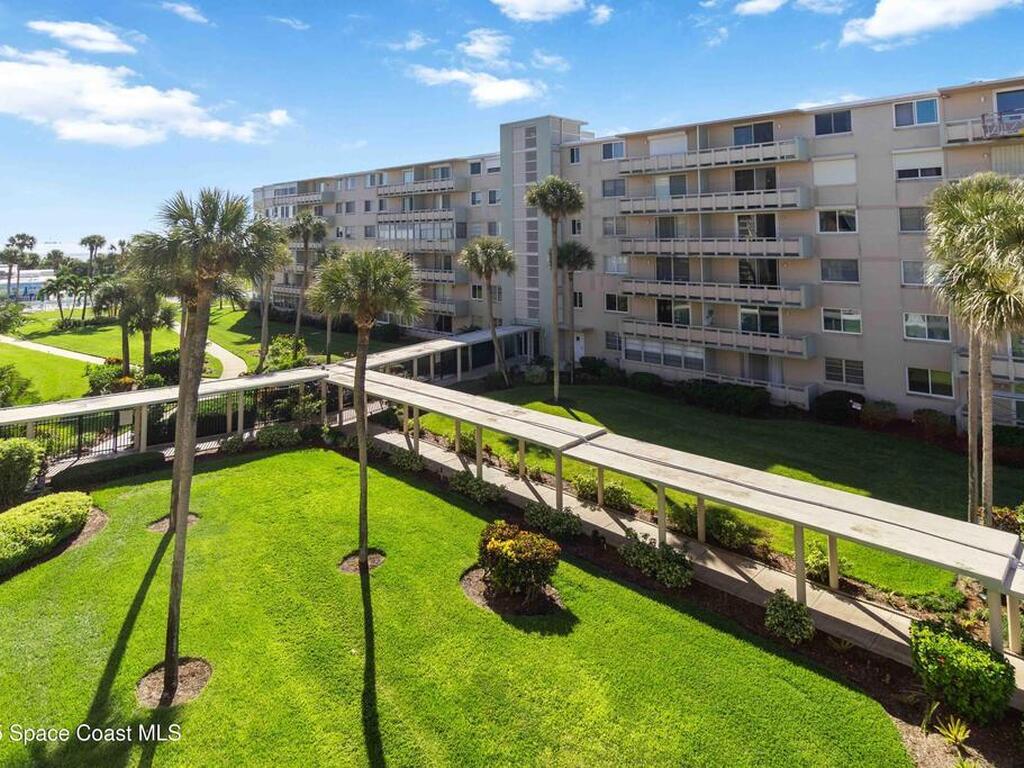 2020 N Atlantic Avenue, Cocoa Beach, FL 32931