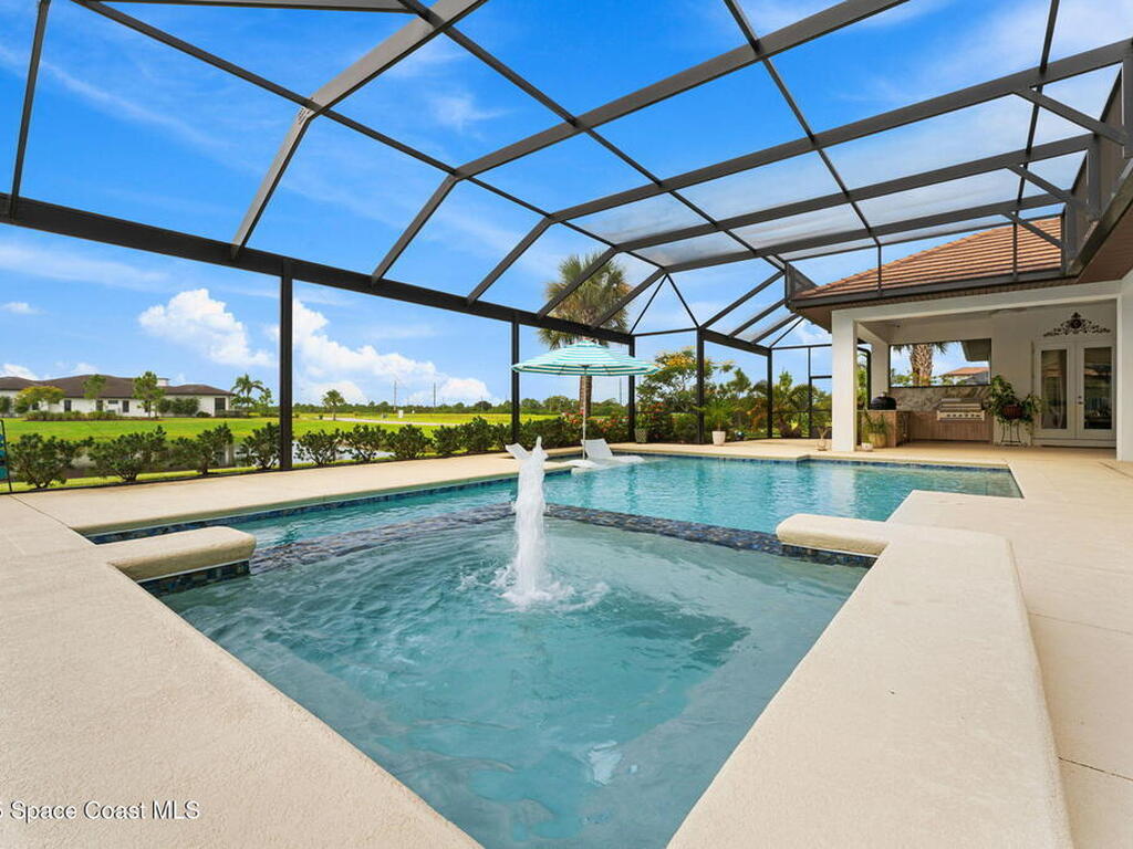 3709 Lake Adelaide Place, Rockledge, FL 32955