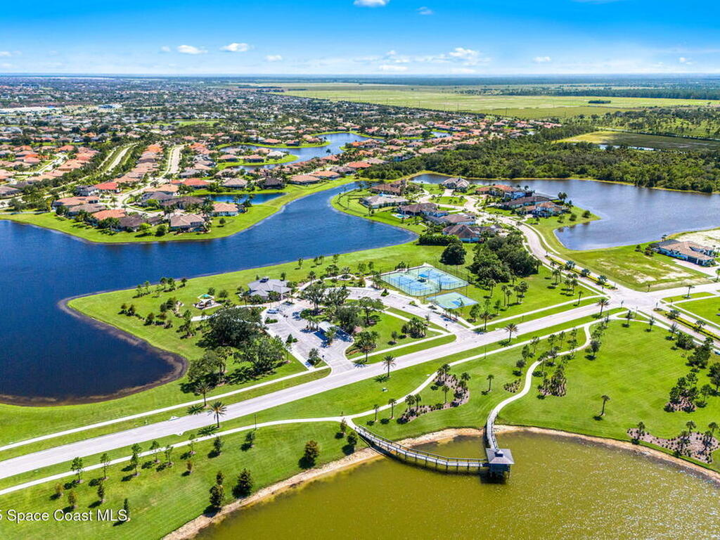 3709 Lake Adelaide Place, Rockledge, FL 32955