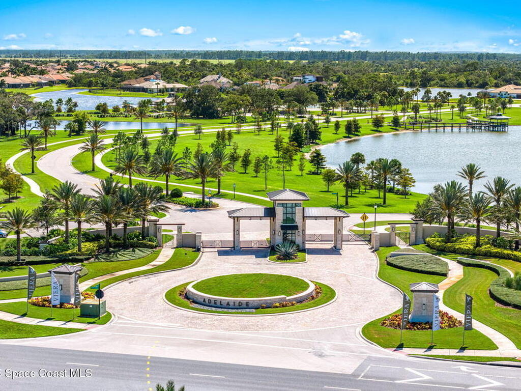 3709 Lake Adelaide Place, Rockledge, FL 32955