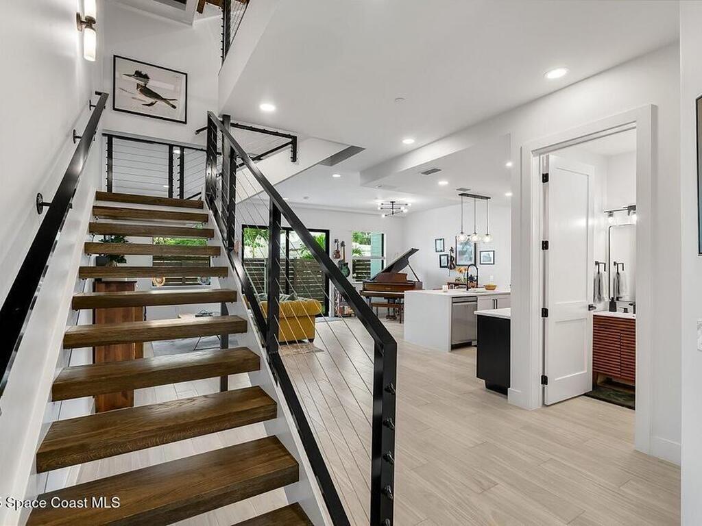 109 Ormond Drive, Indialantic, FL 32903