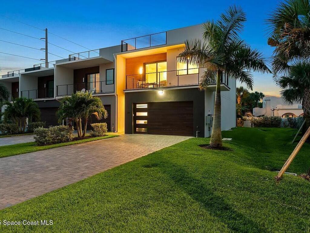 109 Ormond Drive, Indialantic, FL 32903