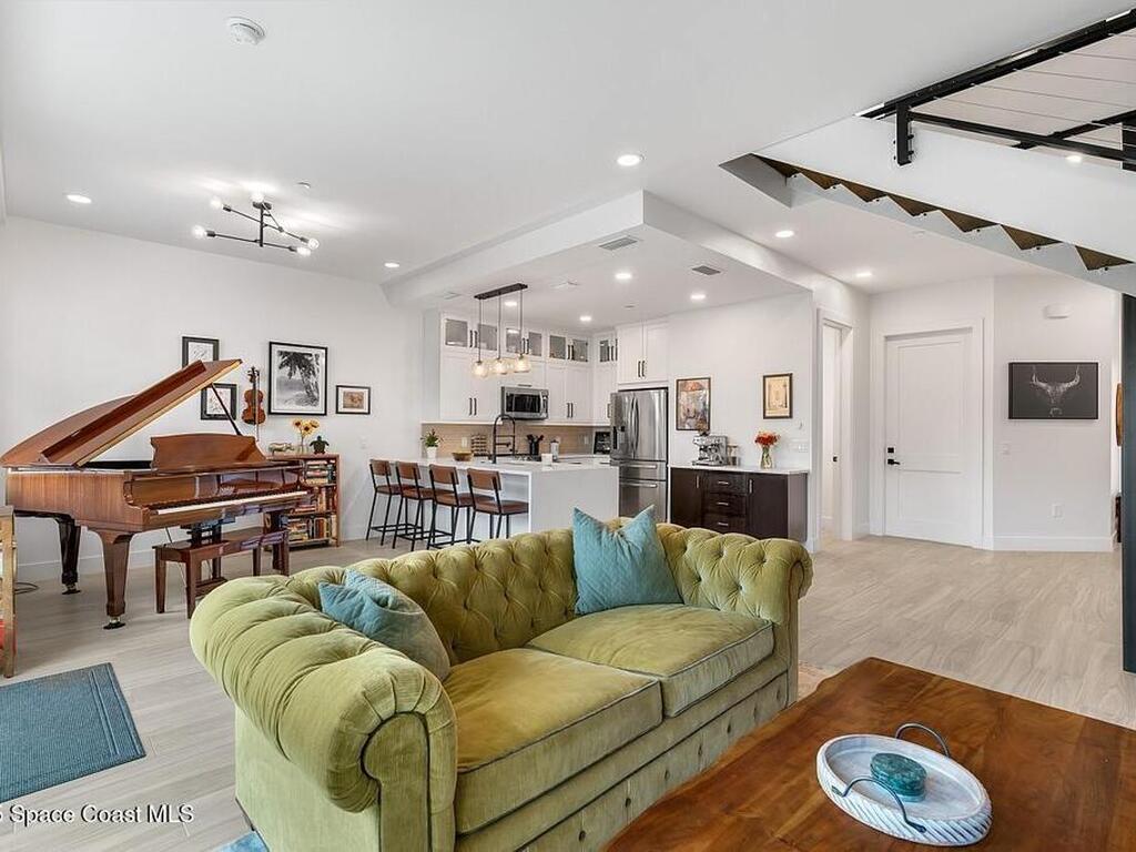 109 Ormond Drive, Indialantic, FL 32903