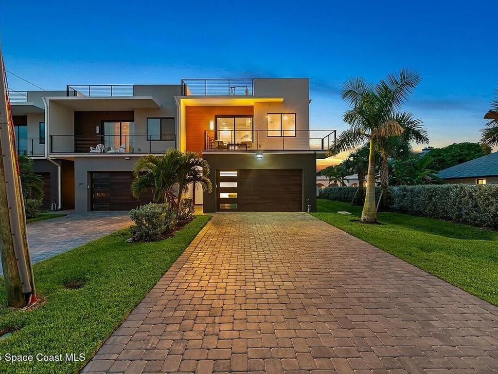 109 Ormond Drive, Indialantic, FL 32903