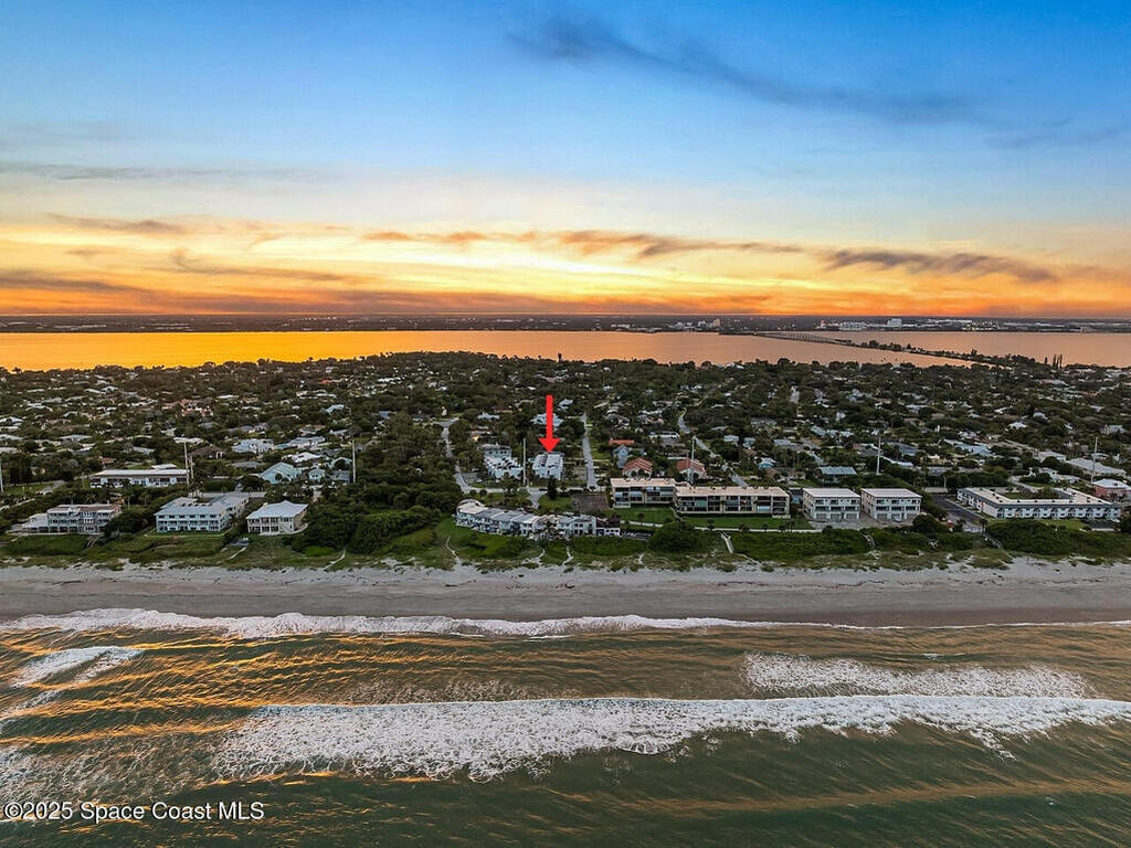 109 Ormond Drive, Indialantic, FL 32903