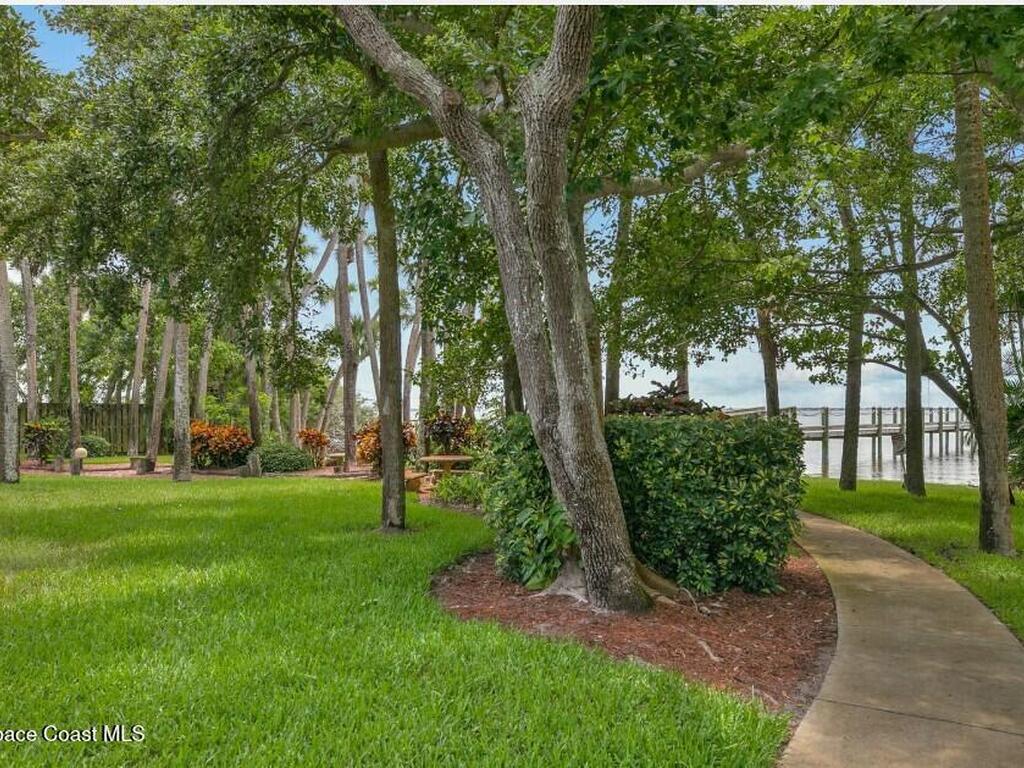 129 Riverside Drive, Cape Canaveral, FL 32920