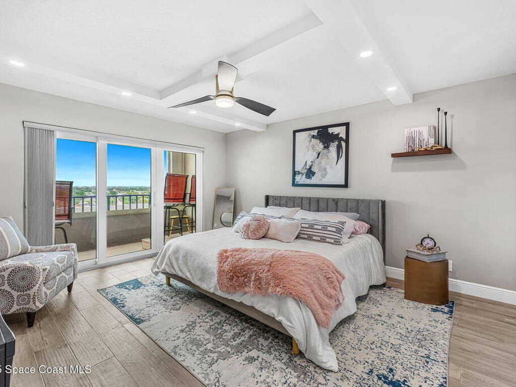 995 N Highway A1A, Indialantic, FL 32903