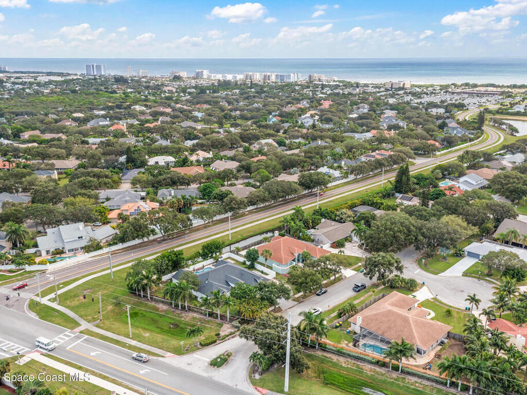 608 Veracruz Boulevard, Indialantic, FL 32903