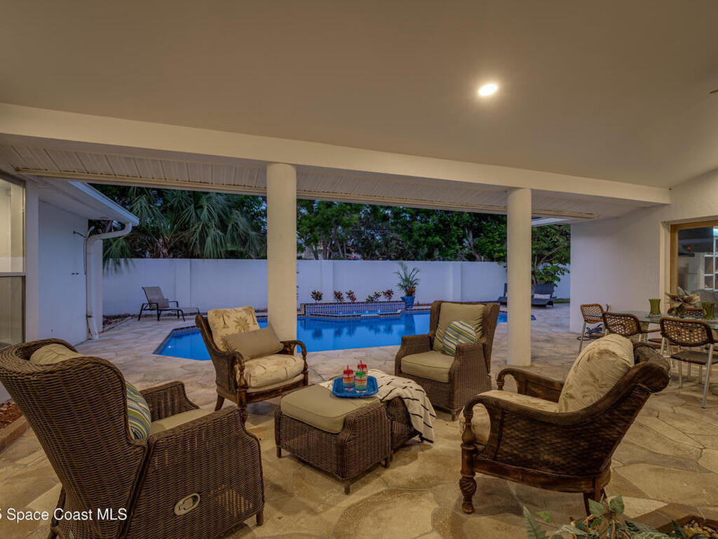 608 Veracruz Boulevard, Indialantic, FL 32903