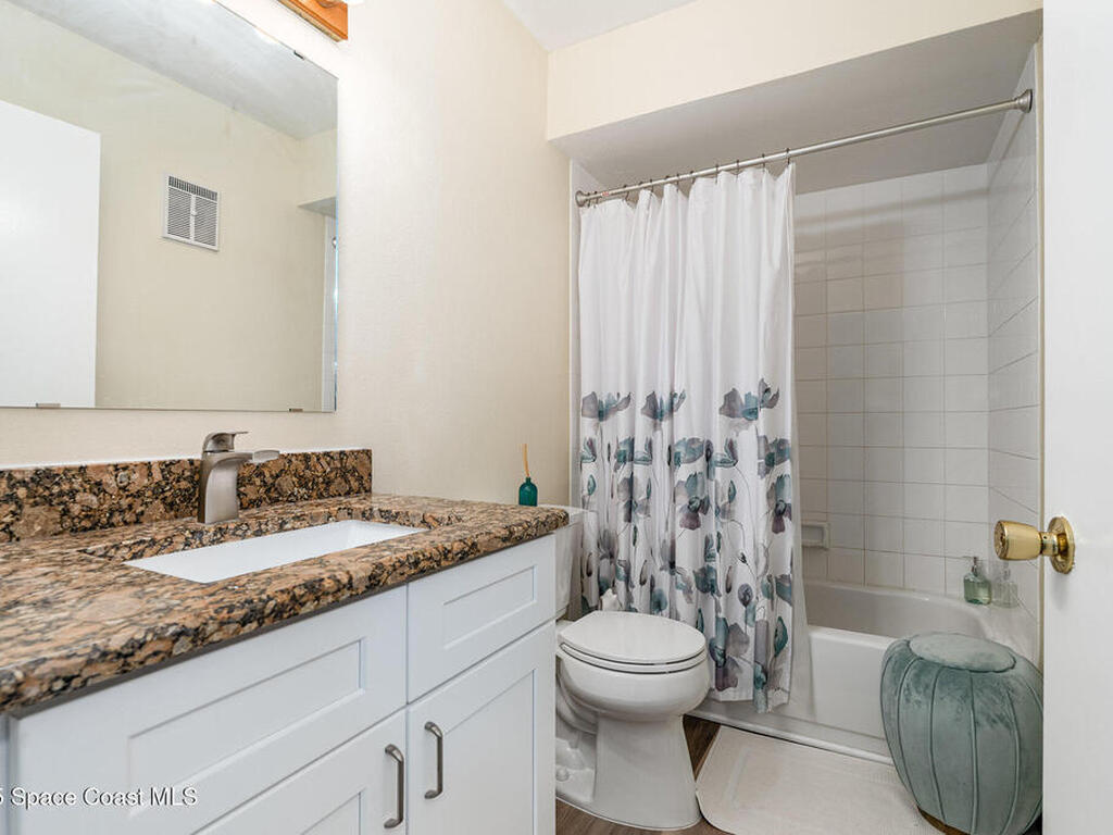 4690 Beck Lake Trail, Melbourne, FL 32901