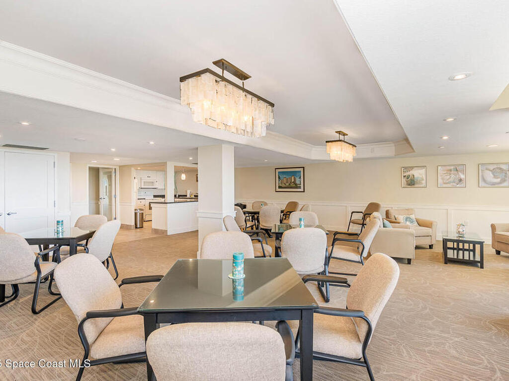 2815 S Atlantic Avenue, Cocoa Beach, FL 32931