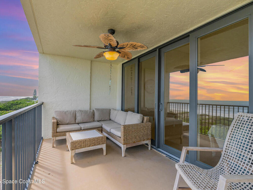 2815 S Atlantic Avenue, Cocoa Beach, FL 32931