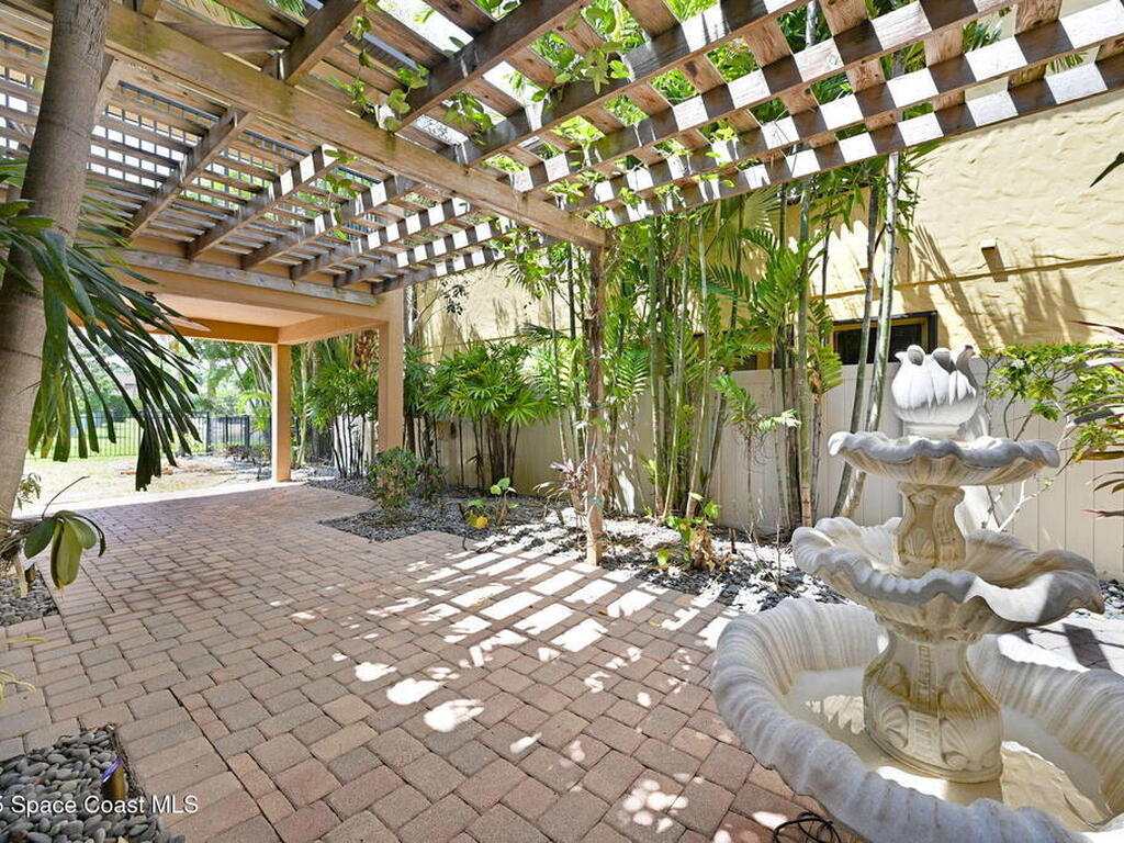 696 Palos Verde Drive, Satellite Beach, FL 32937