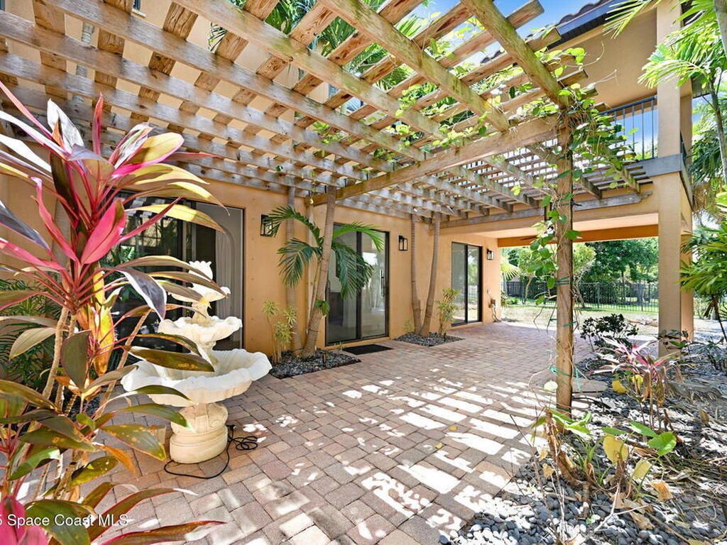 696 Palos Verde Drive, Satellite Beach, FL 32937