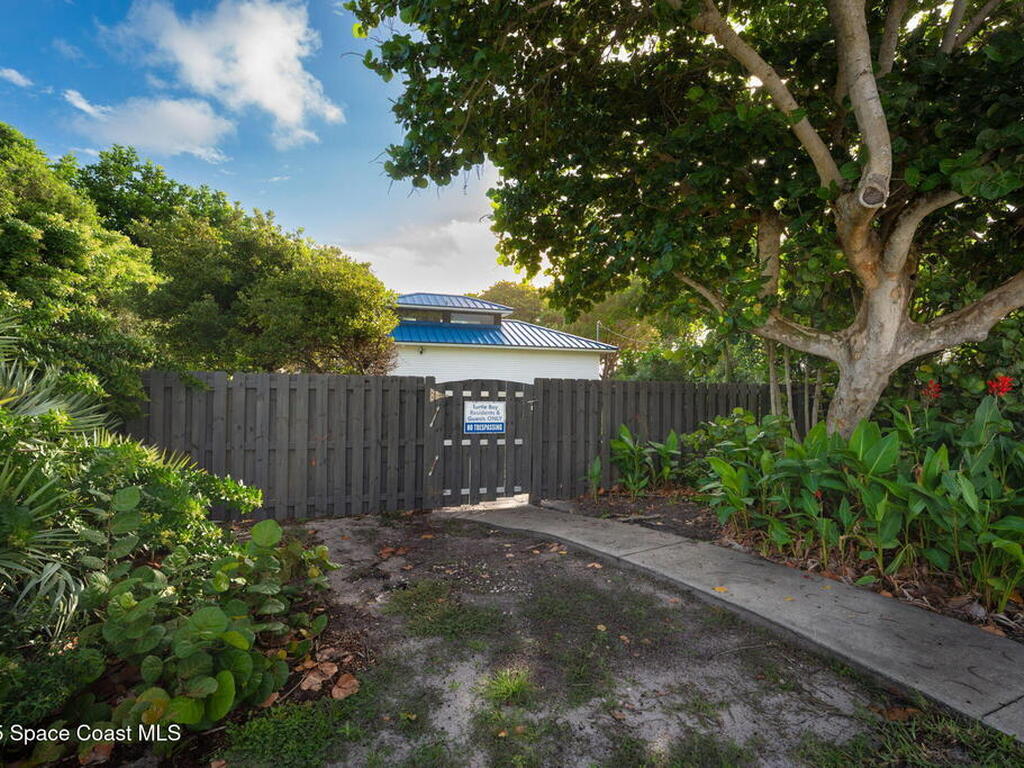 235 Loggerhead Drive, Melbourne Beach, FL 32951