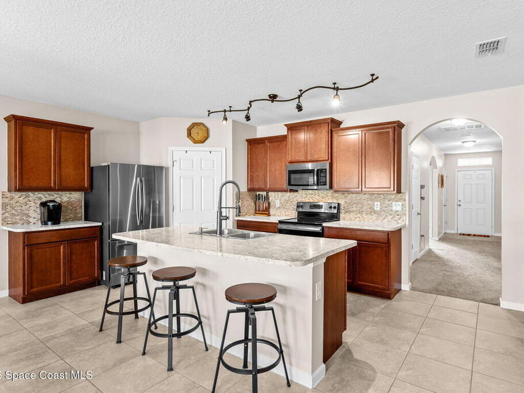 4630 Amaca Bay Lane, Melbourne, FL 32935