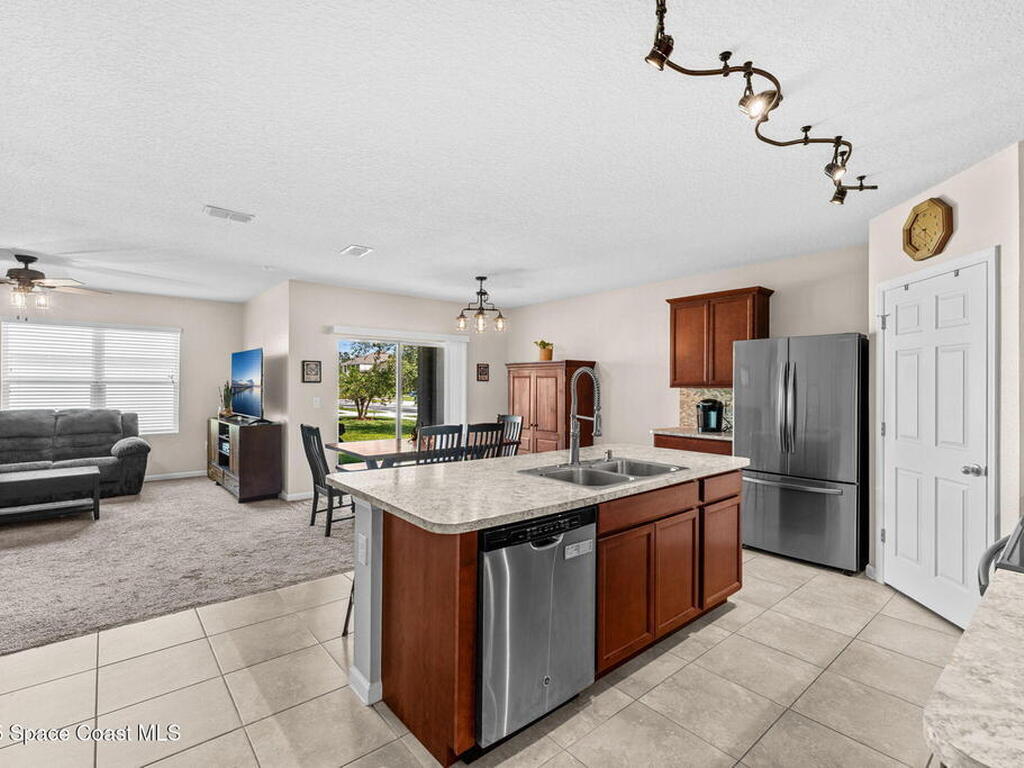 4630 Amaca Bay Lane, Melbourne, FL 32935