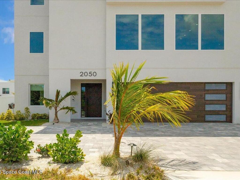 2050 S Atlantic Avenue, Cocoa Beach, FL 32931