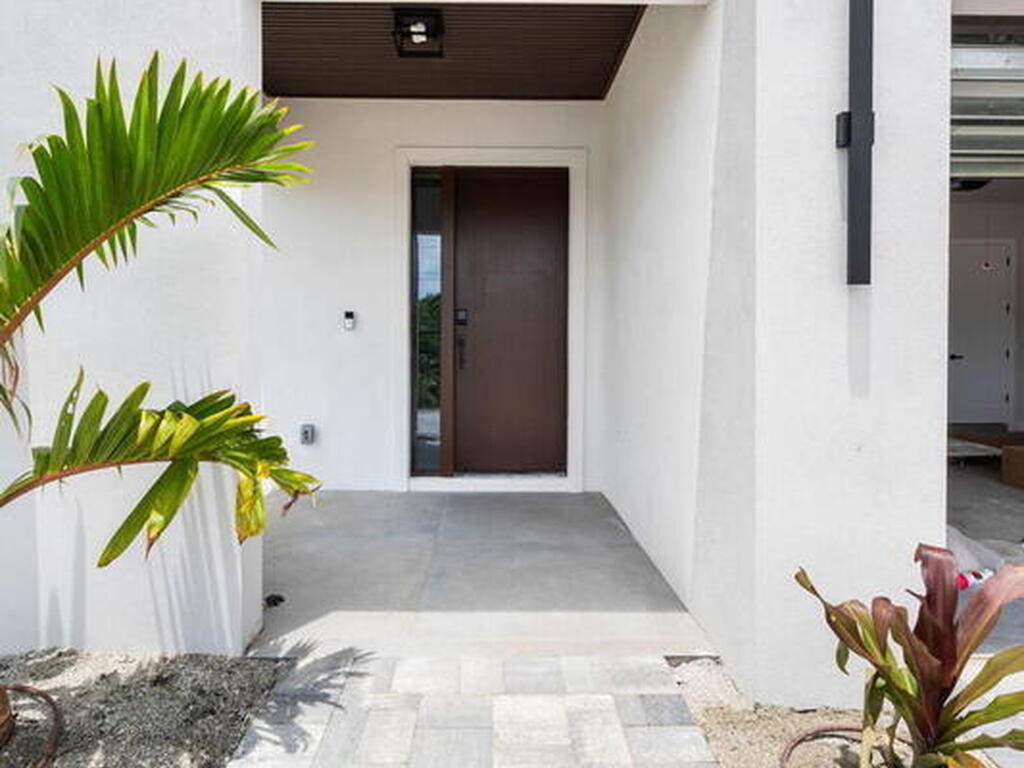 2050 S Atlantic Avenue, Cocoa Beach, FL 32931