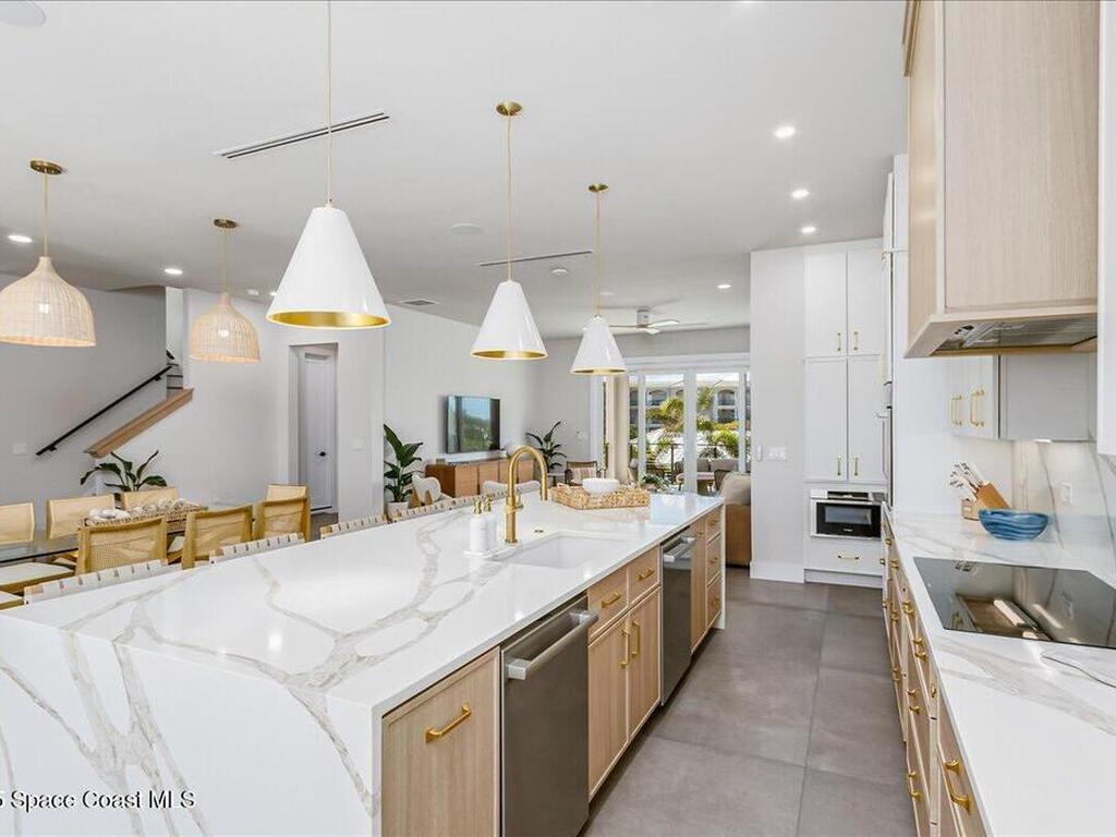 2050 S Atlantic Avenue, Cocoa Beach, FL 32931