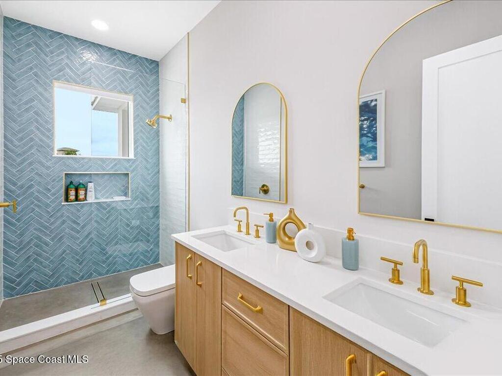 2050 S Atlantic Avenue, Cocoa Beach, FL 32931