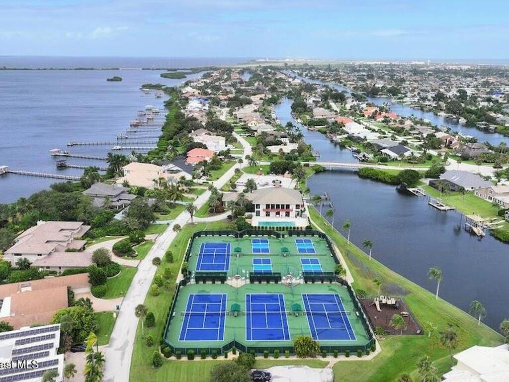 419 Lanternback Island Drive, Satellite Beach, FL 32937