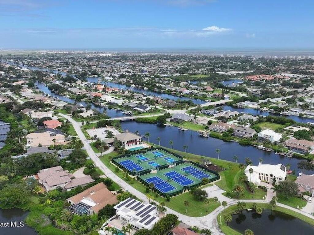 419 Lanternback Island Drive, Satellite Beach, FL 32937