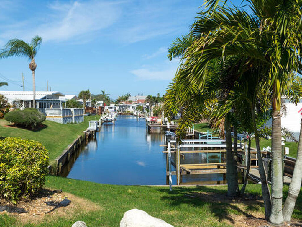 2972 Indian River Drive, Palm Bay, FL 32905