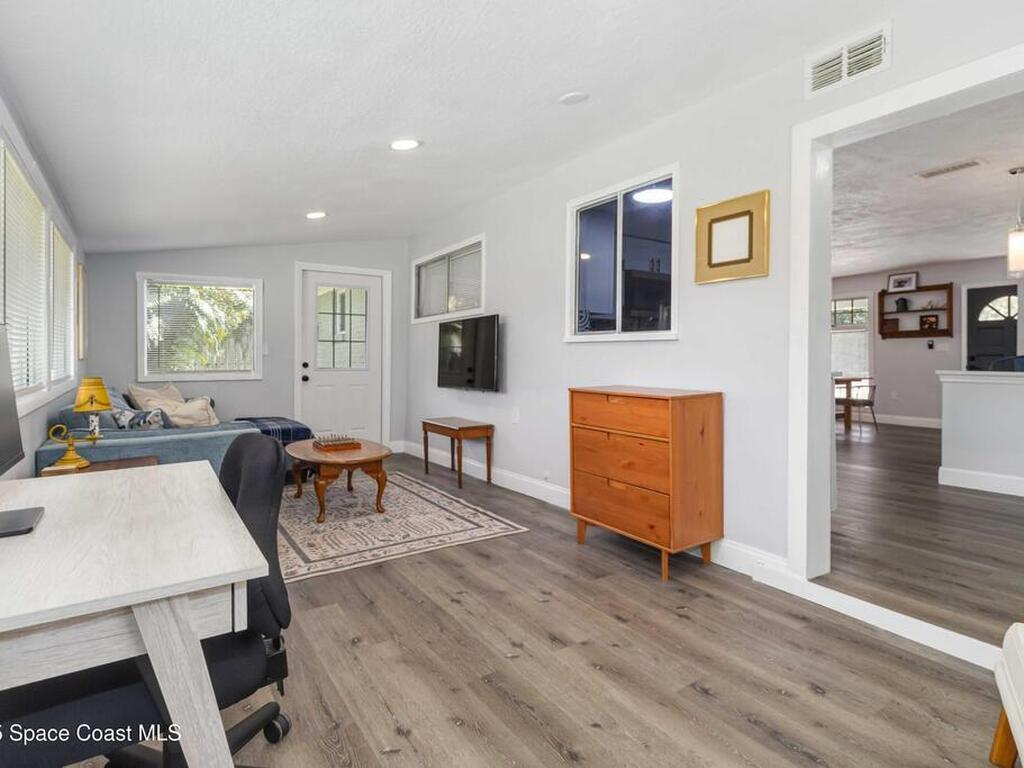 90 S Tropical Way, Merritt Island, FL 32952