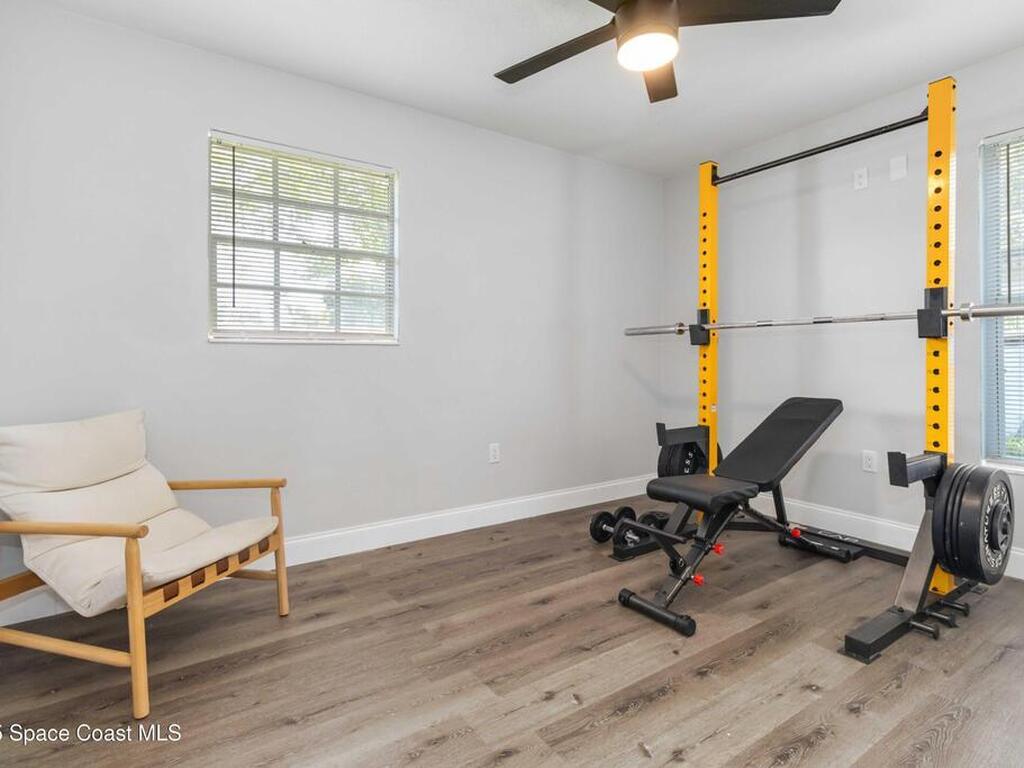 90 S Tropical Way, Merritt Island, FL 32952