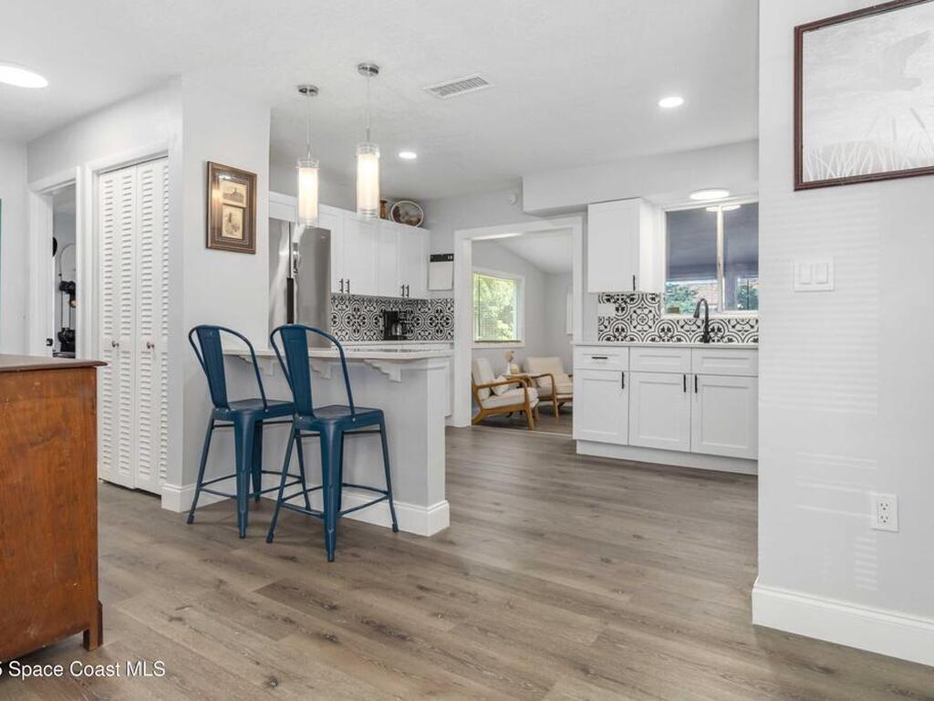 90 S Tropical Way, Merritt Island, FL 32952