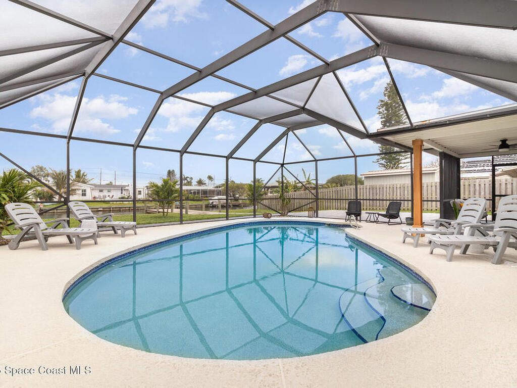 107 Deleon Road, Cocoa Beach, FL 32931