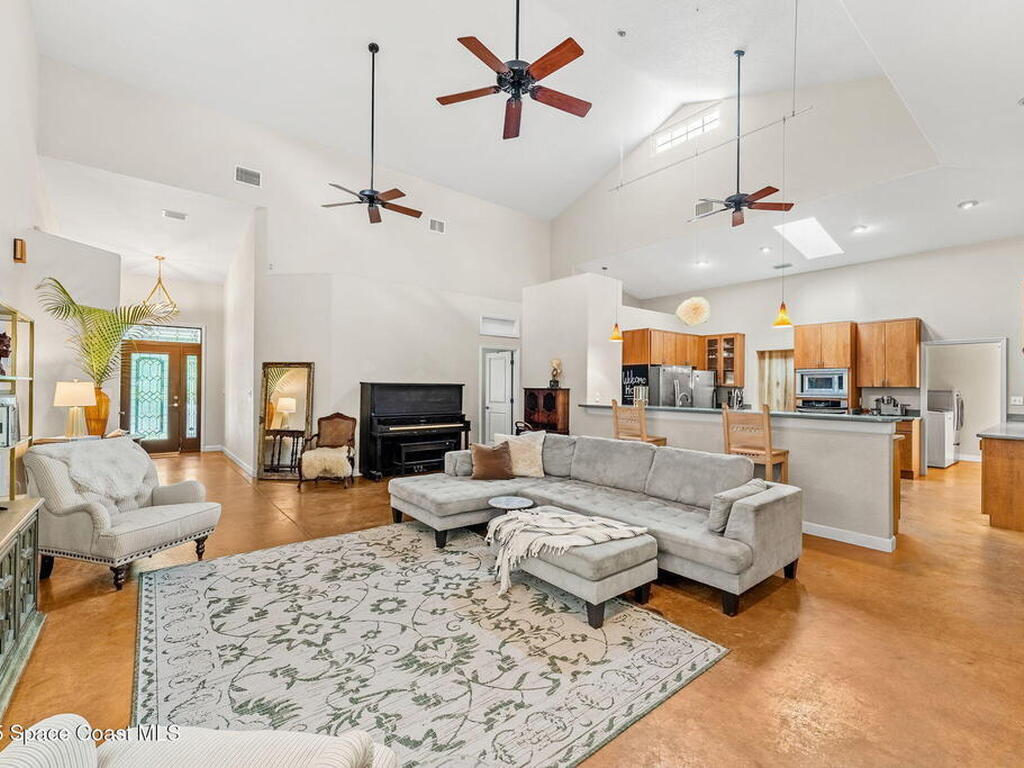 890 Newfound Harbor Drive, Merritt Island, FL 32952