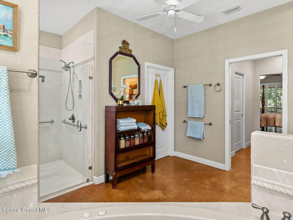 890 Newfound Harbor Drive, Merritt Island, FL 32952