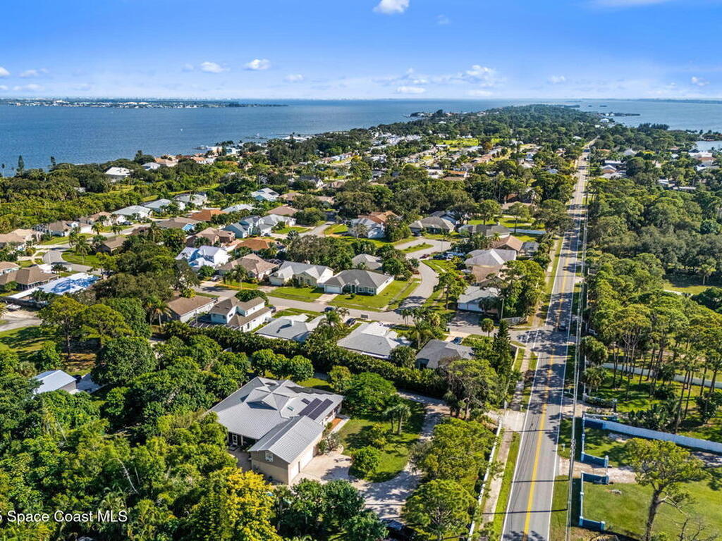 890 Newfound Harbor Drive, Merritt Island, FL 32952