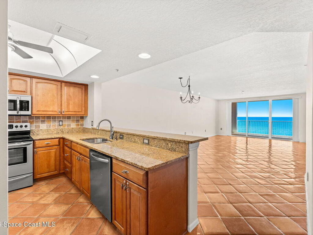 1345 N Hwy A1a, Indialantic, FL 32903