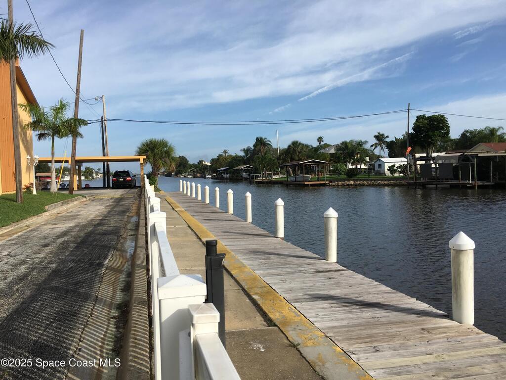 250 N Banana River Drive, Merritt Island, FL 32952