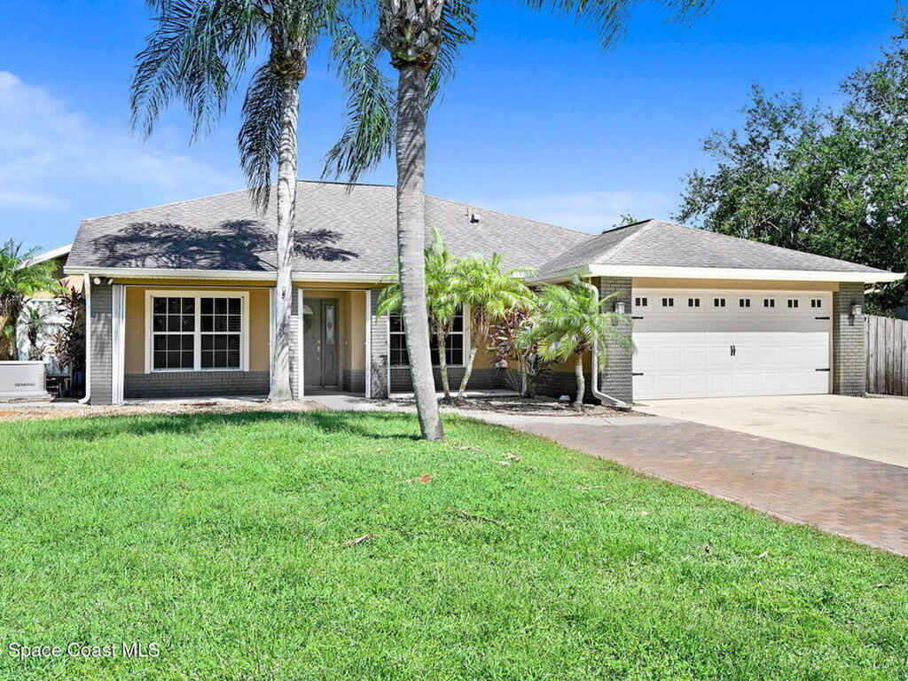 5490 Cangro Street, Cocoa, FL 32926