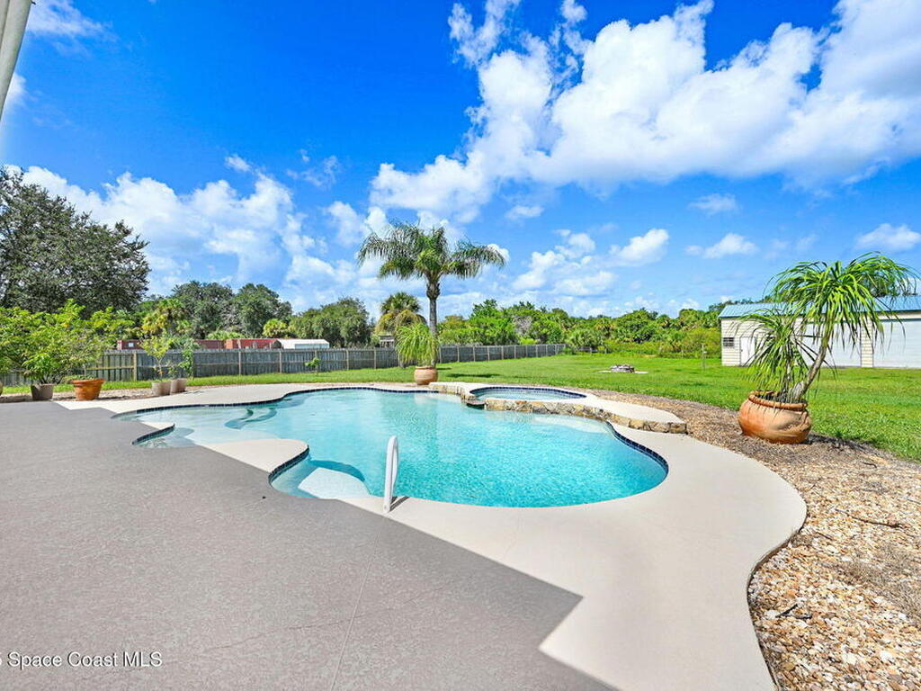 5490 Cangro Street, Cocoa, FL 32926