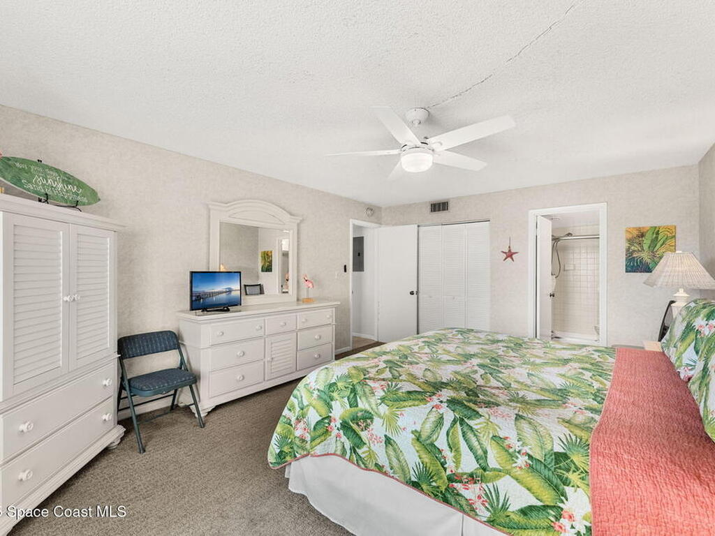 7400 Ridgewood Avenue, Cape Canaveral, FL 32920