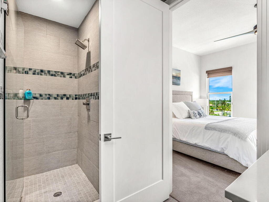 1725 N Highway A1A, Indialantic, FL 32903