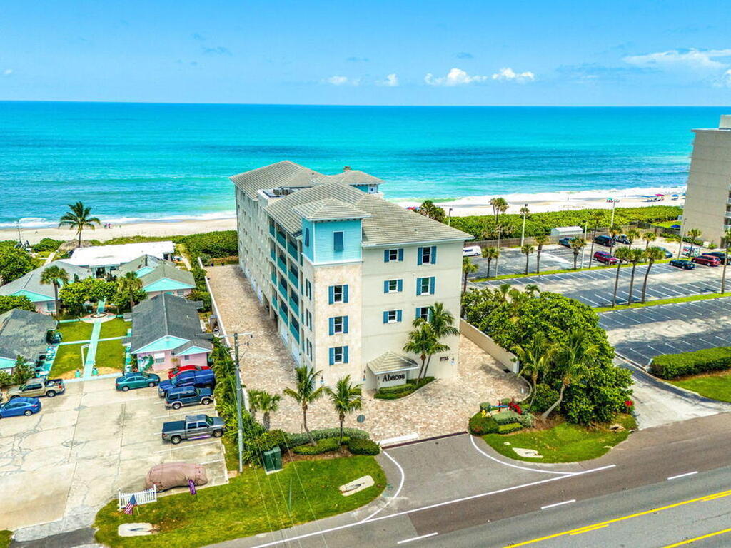 1725 N Highway A1A, Indialantic, FL 32903
