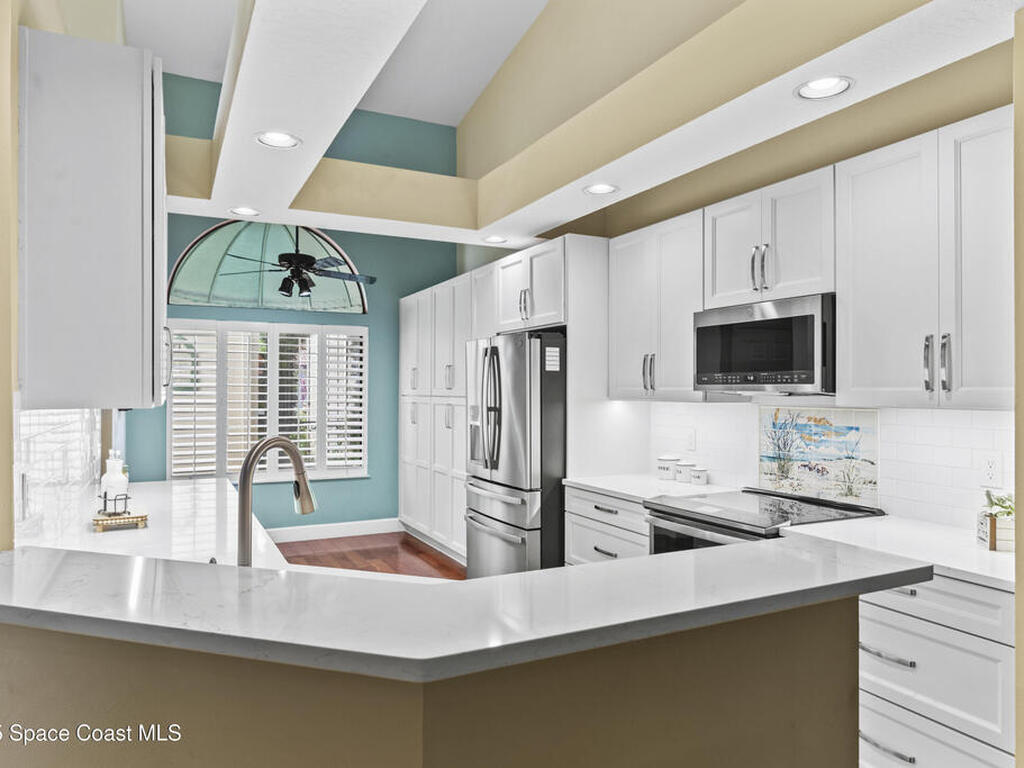 1808 Parkside Place, Indian Harbour Beach, FL 32937